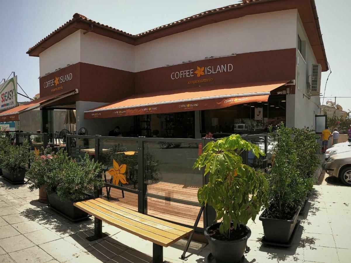 Easystay Two Bedroom Apartment Larnaca Exterior foto